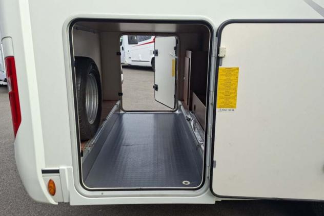 Adria Matrix M680 SP - Perfette Condizioni 5 posti! - Foto 3