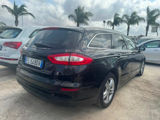 Ford Mondeo 2.0 TDCi 150 CV S&S - 2017 - Foto 6