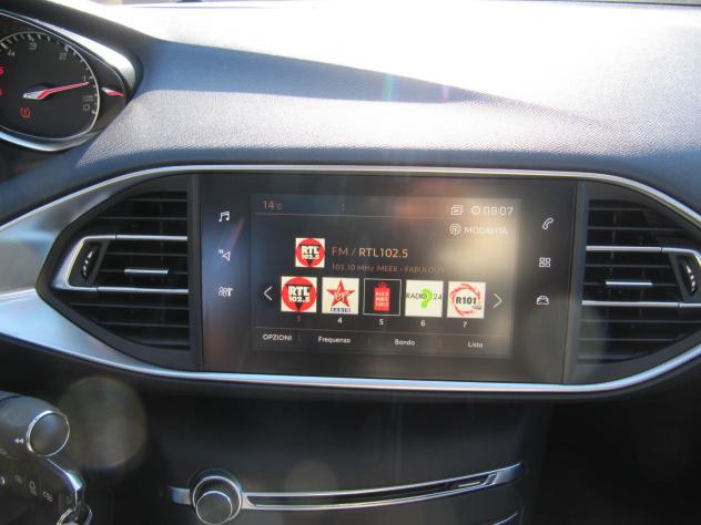 Peugeot 308 BlueHDi 130 S&S SW Allure - TETTO PANORAMICO - Foto 7