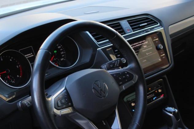 VOLKSWAGEN Tiguan 2.0 TDI 150 CV SCR DSG rif. 23957361 - Foto 8