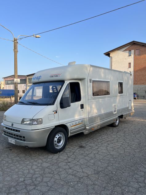 Camper semintegrale Elnagh sleek 2.5T.D - Foto 2