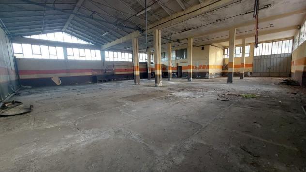 Magazzino in vendita a Pontedera 556 mq Rif: 1379399 - Foto 3