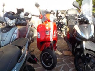 VESPA GTS 300 Super Anno 2009 rif. 24198833