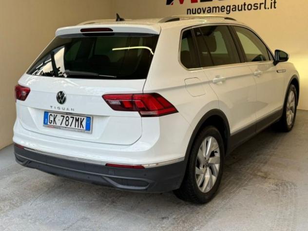 VOLKSWAGEN Tiguan 2.0 TDI 150 CV SCR DSG Life rif. 23059154 - Foto 7