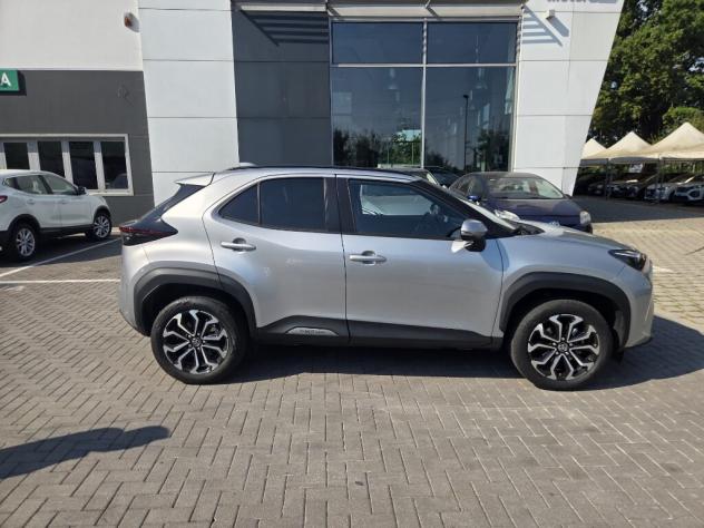 TOYOTA Yaris Cross Yaris Cross 1.5 Hybrid 5p. E-CVT Trend - Foto 4