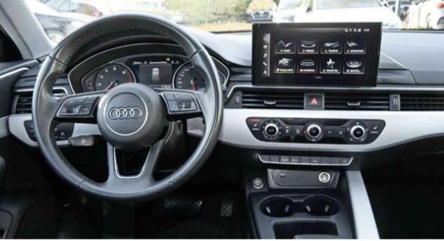 AUDI A4 Avant 35 TFSI S tronic* led*navi cerchi 18 rif. 23354939 - Foto 9