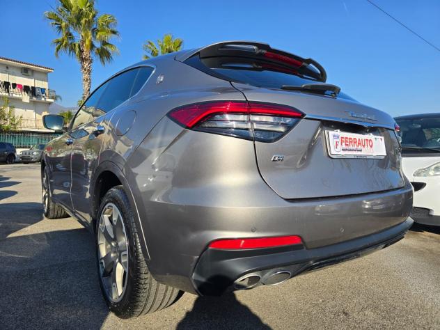 Maserati Levante V6 350 CV AWD Modena Italiana - Foto 2