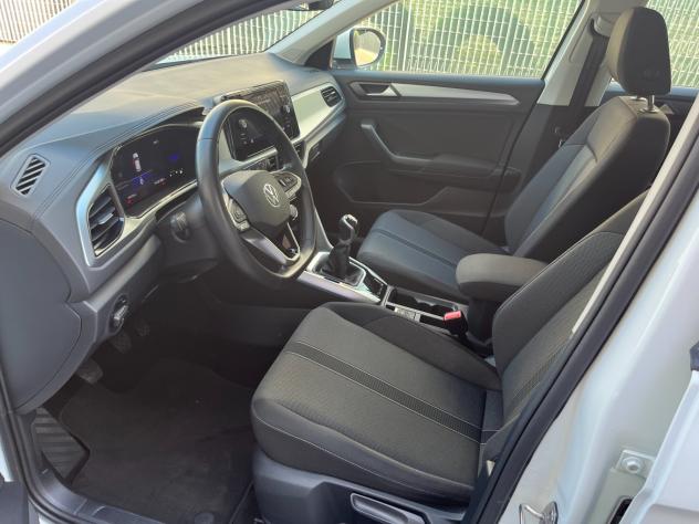 Volkswagen T-Roc 1.0 BENZ. 110 CV ***KM 19180** - Foto 10