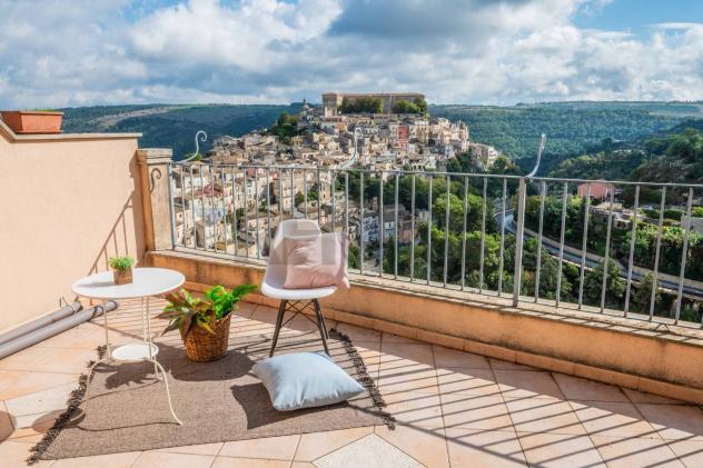 Casa Indipendente in vendita a Ragusa, Centro