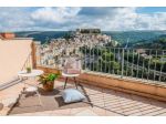Casa Indipendente in vendita a Ragusa, Centro