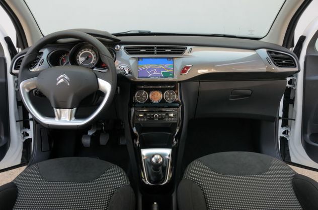 musata Citroen C3 cofano parafango ricambi ossatura fanale 13-16 - Foto 6
