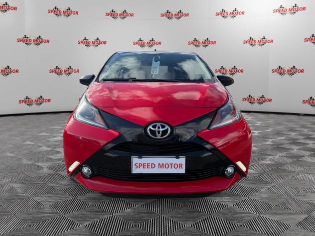 Toyota Aygo Aygo 5p 1.0 x-cool 70 CV, RETROCAMERA! - Foto 4
