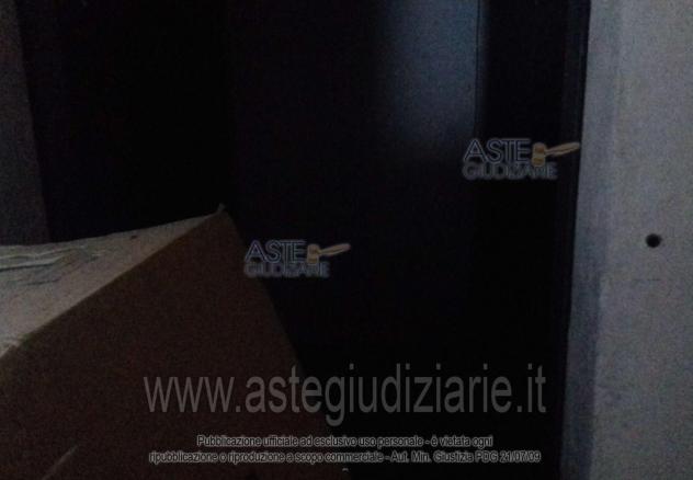IMMOBILI-IMMOBILE COMMERCIALE-Via Frazione Avacelli n. 166 - Foto 5