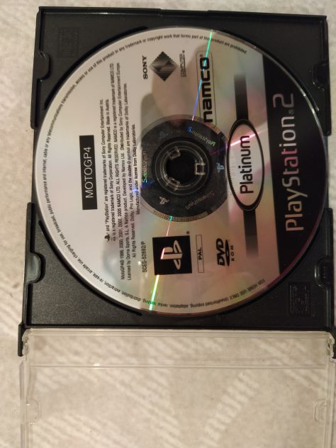 R64-  CD - MOTO  GP4