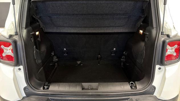 Jeep Renegade 2.0 mjt Sport 4wd 120cv - Foto 9