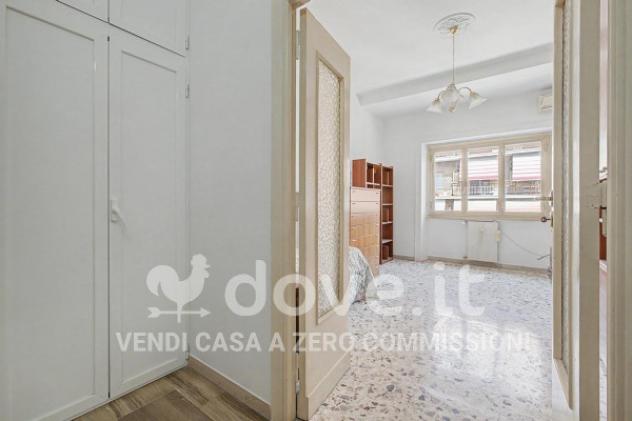 Appartamento di 99 m² con 3 locali e box auto in vendita a Roma - Foto 9