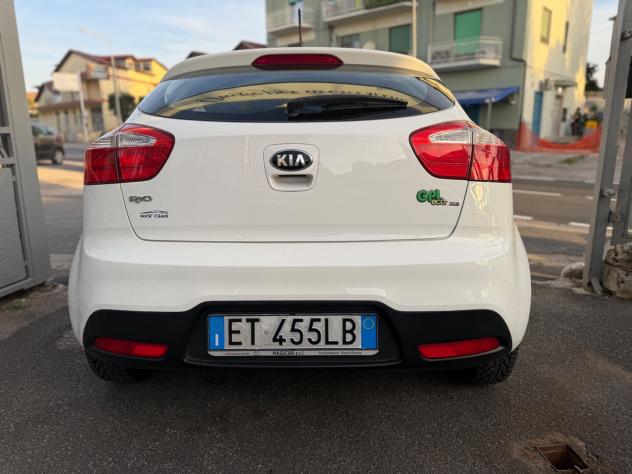 Kia Rio 1.2 CVVT 5p. ECO GPL Active - Foto 5