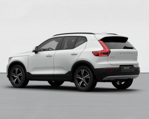 VOLVO XC40 CORE B3 AUTO PREZZO PROMO FINO A FINE MESE rif. 23920886 - Foto 3