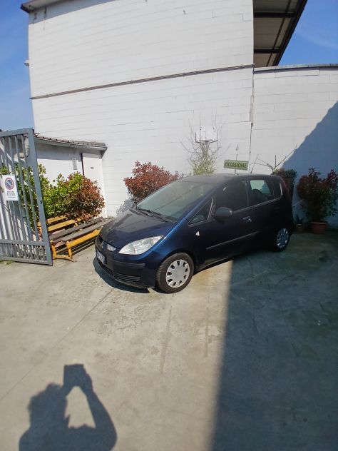 VENDIO MITSUBISHI COLT 1400 - Foto 2