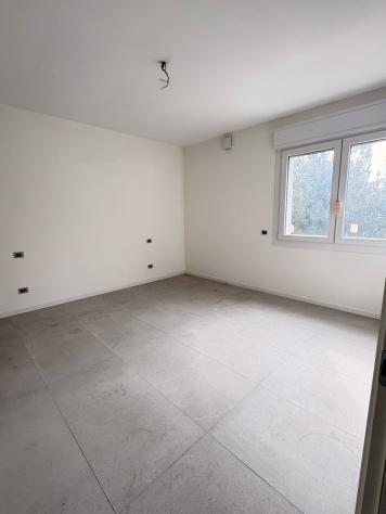 APPARTAMENTO di 5 vani e di 110 mq (PIOVE DI SACCO) rif. 042 - Foto 7