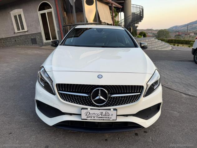 MERCEDES-BENZ A 200 d Automatic 4Matic Premium - Foto 2
