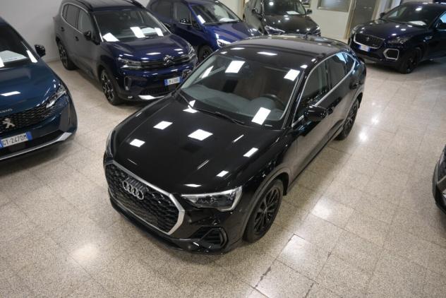 Audi Q3 35 TDI S tronic Business Advanced - Foto 2