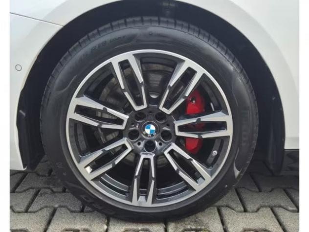 BMW Serie 5 520i sDrive M Sport Pro Gancio Iconic Glow 19" Tetto - Foto 9