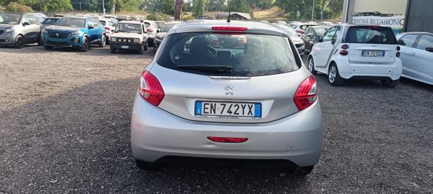 Peugeot 1.4 HDi 68 CV 5 porte Allure - Foto 4