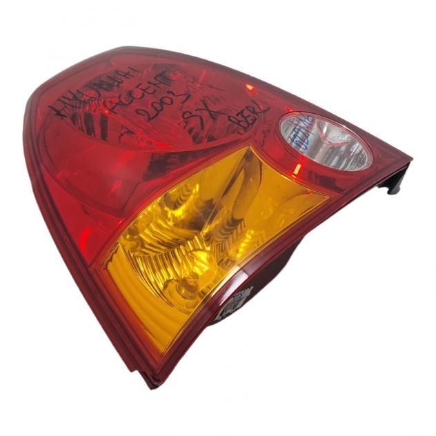 STOP FANALE POSTERIORE SINISTRO HYUNDAI Accent 2° Serie 92401-255XX (9800)