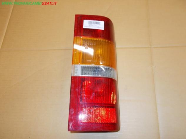 FANALE POST.D. FORD TRANSIT (CY)  Parti elettriche  Fanaleria  Fanali  Fanale post. sx. FORD - TRANSIT - 01-11-1985 - 01-08-1991