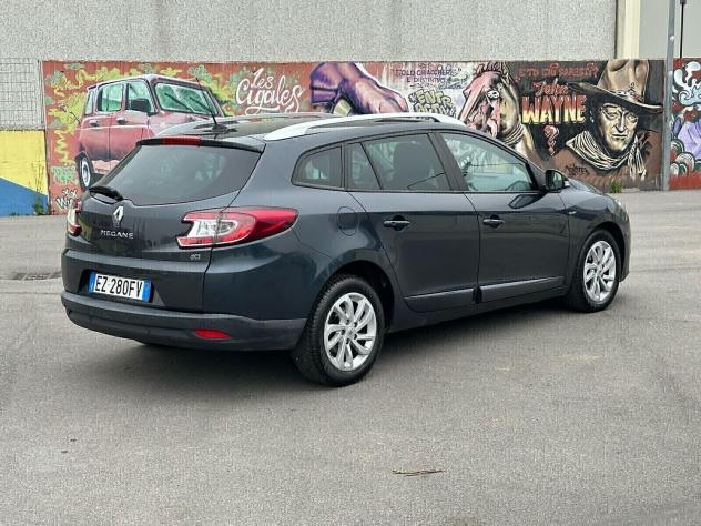 Renault Megane Mane 1.5 dCi 110CV EDC SporTour Limited - Foto 4