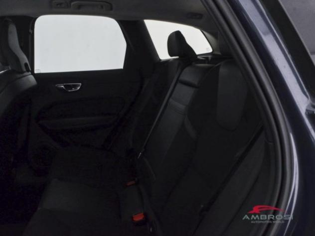 VOLVO XC60 B4 (d) AWD Geartronic Momentum Pro - AUTOCARRO N1 rif. 24156609 - Foto 10