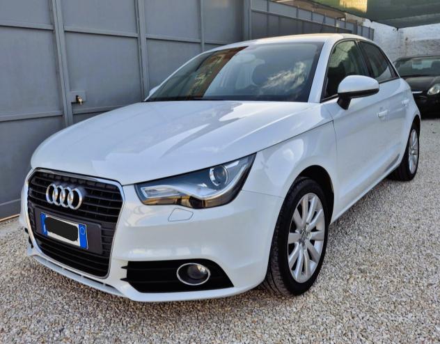 Audi A1 1.6 TDI S tronic line edition plus