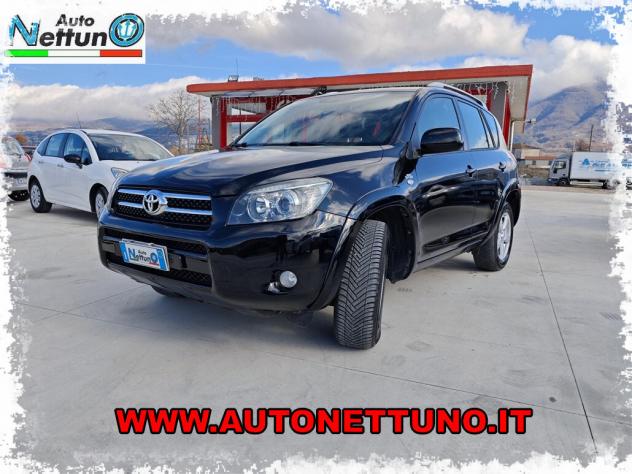 Toyota RAV 4 RAV4 2.2 D-4D 177 CV Luxury - Foto 2