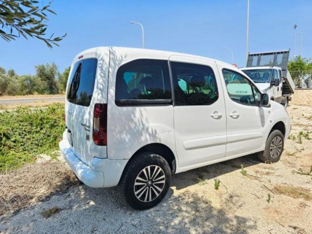 PEUGEOT Partner Tepee 1.6 BlueHDi 100 CV 4x4 Active Traction rif. 23823320 - Foto 5