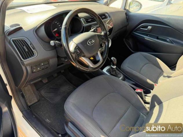 KIA Rio 1.1 CRDi 5p. Cool rif. 24021515 - Foto 10
