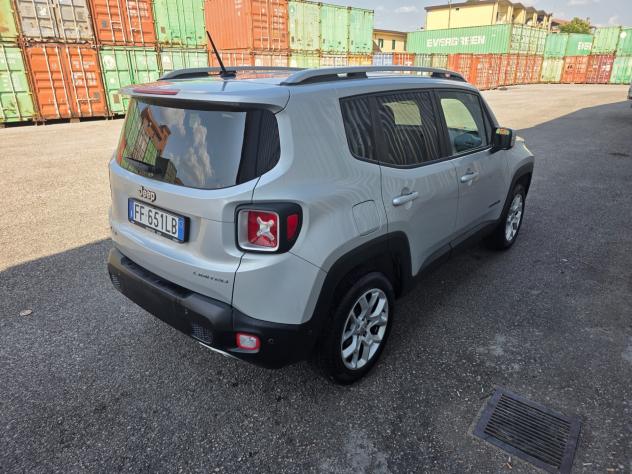 Jeep Renegade 2.0 Mjt 140CV 4WD Active Drive Limited - Foto 7