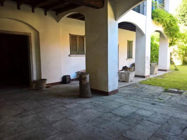 CASA INDIPENDENTE CON GIARDINO E CORTILE ESCLUSIVO