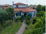 VILLA SINGOLA SU STRADA A FONDO CHIUSO