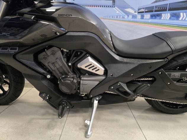 Benda Motorcycles LFC 700 "PRO" - pronta consegna - Foto 9