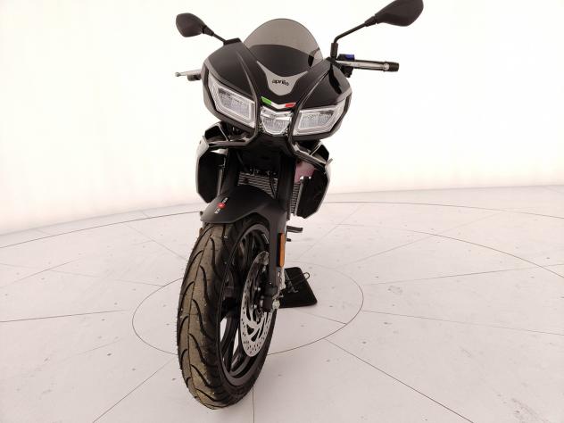 Aprilia Tuono 125 TUONO 125 E5 ARROW GRAY - Foto 8