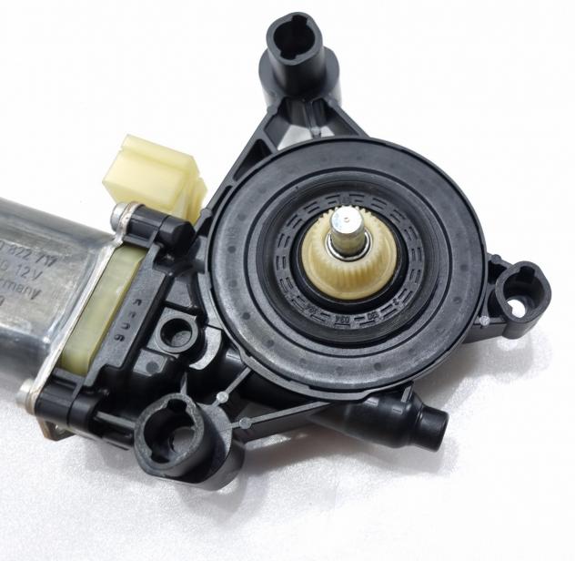 MOTORINO ALZAVETRO ANTERIORE DESTRA AUDI A3 Sportback Serie (8VS, 8VM) 5Q0959801B (13) - Foto 8