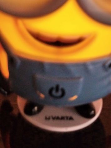 Minions con illuminazione - lume notte per bambini da comodino - Foto 3