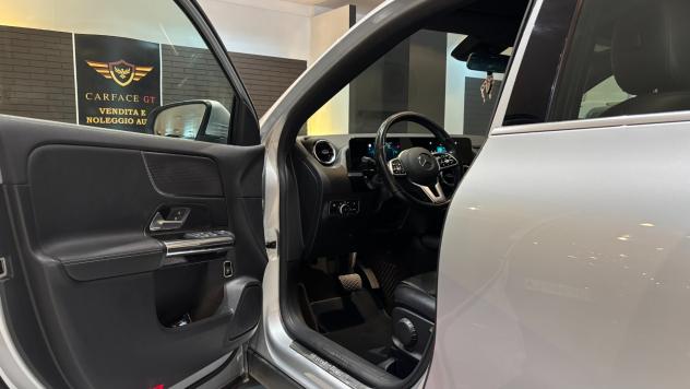 MERCEDES-BENZ GLA 200D 2.0D 150CV - 2021 - Foto 9