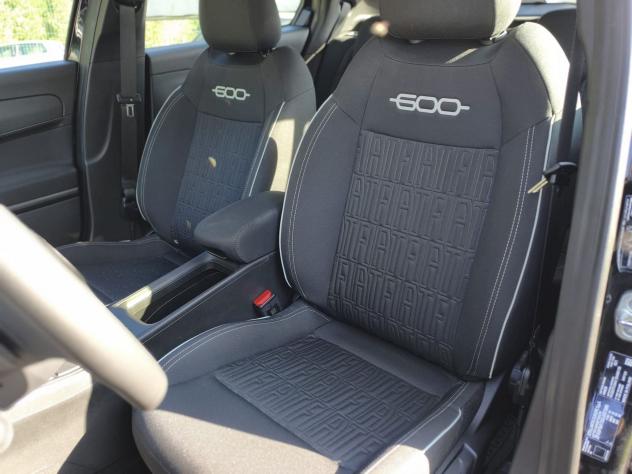 FIAT 600 1.2 Hybrid 110cv - Foto 10