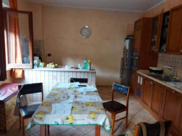 Immobile in asta di 111 m² con più di 5 locali in vendita a Giffoni Valle Piana - Foto 9