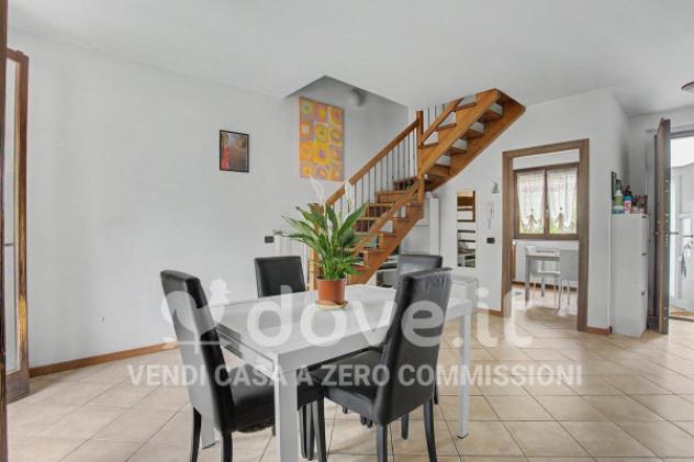 Villa di 113 m² con 4 locali in vendita a Maccagno con Pino e Veddasca - Foto 2