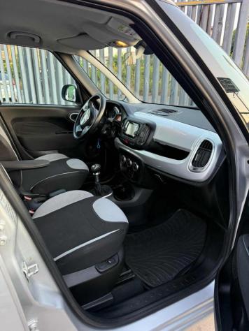 FIAT 500L Living 1.6 Multijet 105 CV Lounge rif. 24021155 - Foto 6