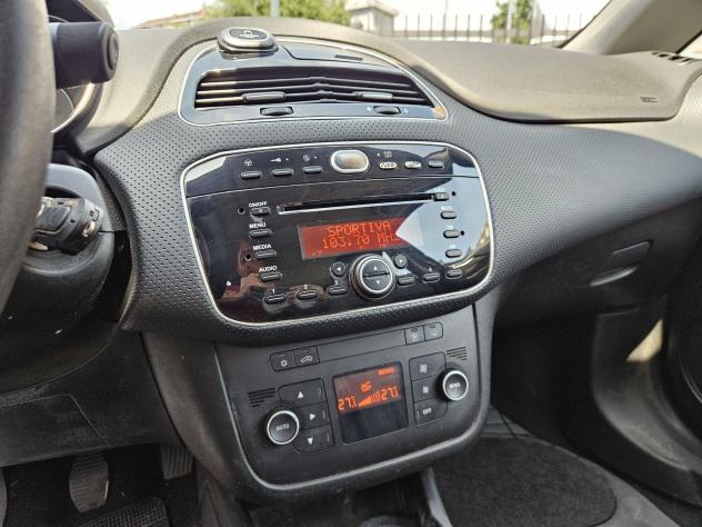 FIAT Punto Punto Evo 5p 1.4 Active 77cv - Foto 9