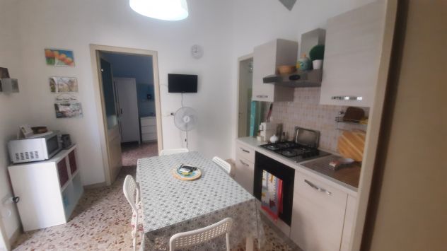 CASA VACANZE AD AVOLA X 4 POSTI LETTO ED EVENTUALMENTE ALTRO POSTO X VACANZE AFF